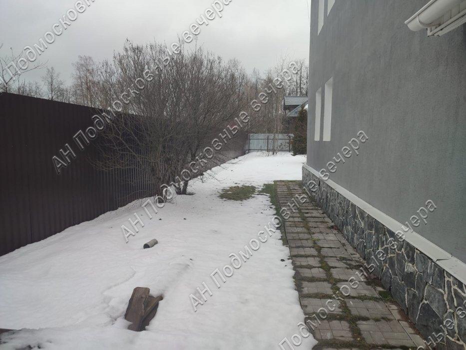 Продам дом в Киселево, площадь 2092 квм Недвижимость Москва (Россия)  м, участок 9 соток