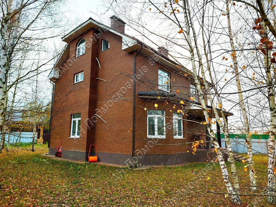 Продам дом в Бузаево, площадь 320 квм Недвижимость Московская  область (Россия)  м, участок 15 соток, хорошие подъездные пути